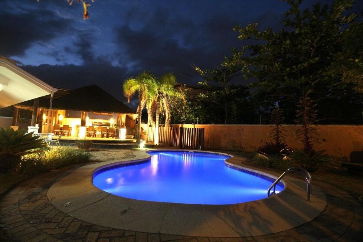 5 Quartos Piscina E Espaco Gourmet Bombinhas Exterior photo
